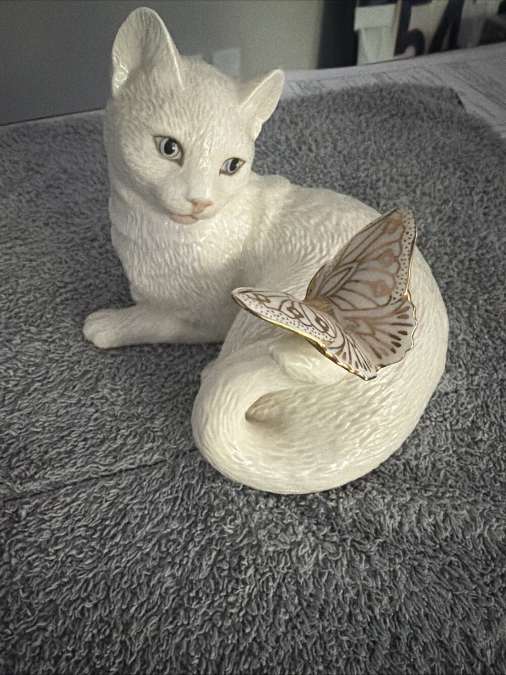 Lenox Cat Kitten With Butterfly Enchantment Gold Trim Ex Cond